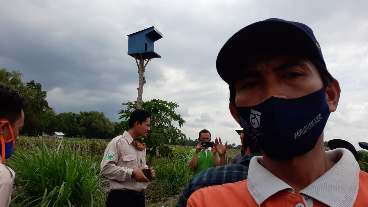 Kepala Desa Mangunan Cek Lokasi Kegiatan KELOMPOK TANI DAN KARANG TARUNA